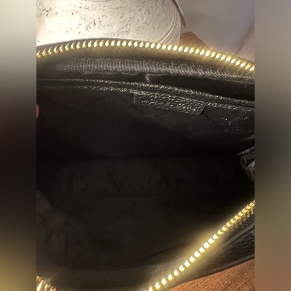 Michael Kors Fulton Crossbody (NWT) - Picture 6 of 9